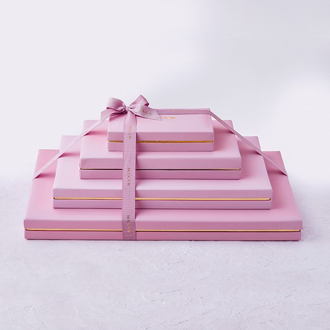 SIGNATURE PYRAMID – 4 BOXES