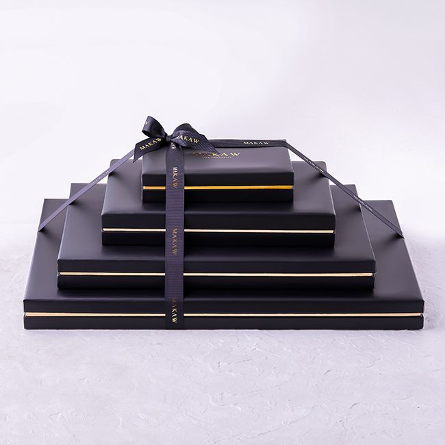 SIGNATURE PYRAMID – 4 BOXES